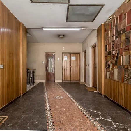 Inventori House * روما