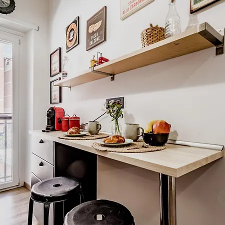 Inventori House Daire Roma